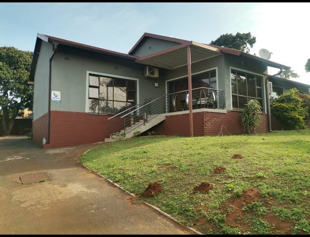 3.5 BEDROOM HOUSE FOR SALE IN ISIPINGO RAIL